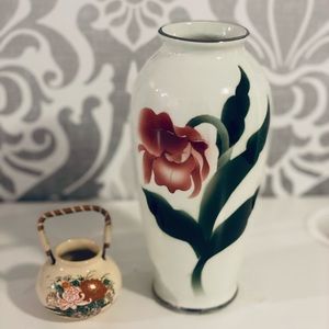 Beautiful vintage vases from Japan